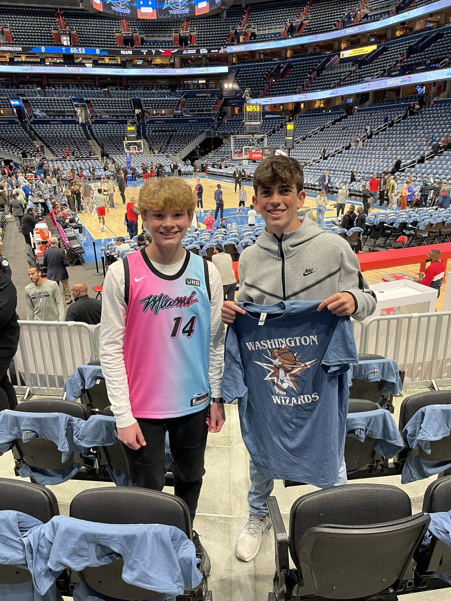 jasonirby's tweet photo. @NBA do something about this! You wait until people buy seats and then announce injuries! They were all fine last game when they dominated! Heat in DC twice, no starters either game!  Wasting money for my son to watch reserves.
@MiamiHEAT 
@raf_tyler 
@JimmyButler https://t.co/QQ7Hpis2tp