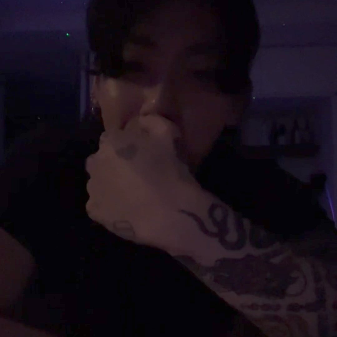 97jkarchive's tweet photo. big boy https://t.co/b77MsEkoyS