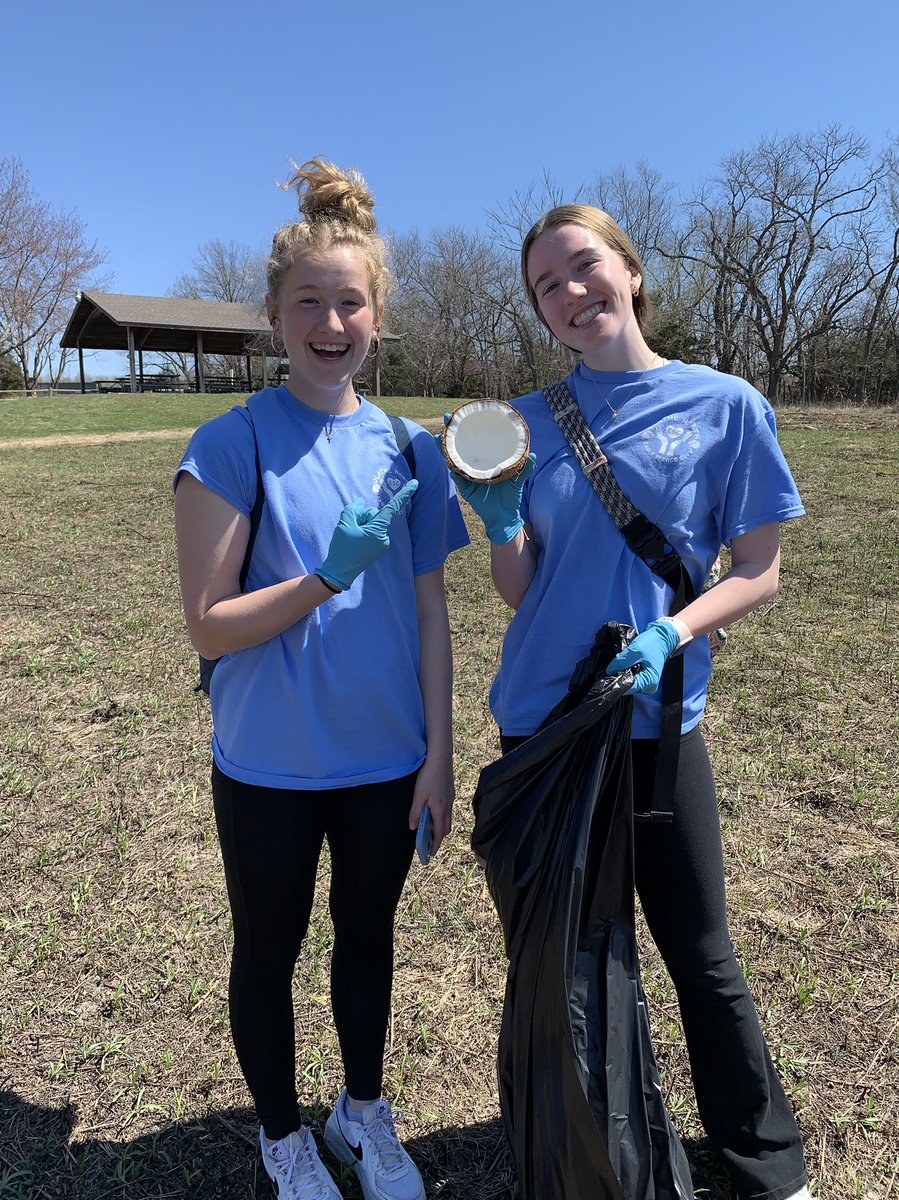 GerfenBVW's tweet photo. When you’re picking up trash and find a random coconut…🤣 https://t.co/eizwn5qJV1