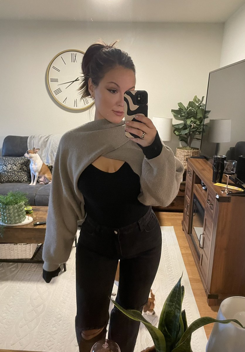 KellllC's tweet photo. been awhile 🤍 feat beanz https://t.co/5GjWiVZgfH