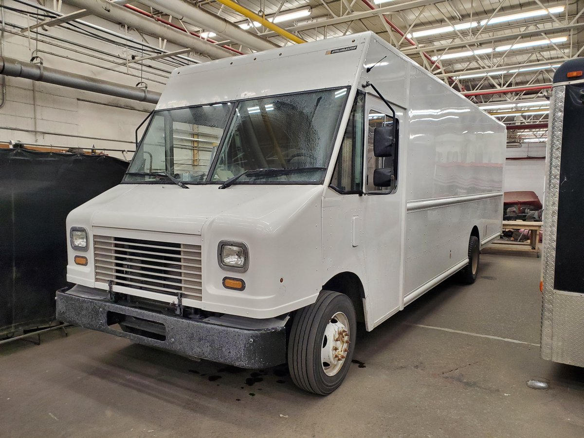 FoodTrucksInt's tweet photo. Day 1 always starts the same, a blank slate. But with a couple months of hard work, another truck will be ready for its new owners! #foodtruck #pizzatruck #pizza #truck https://t.co/rxyUjVofjj