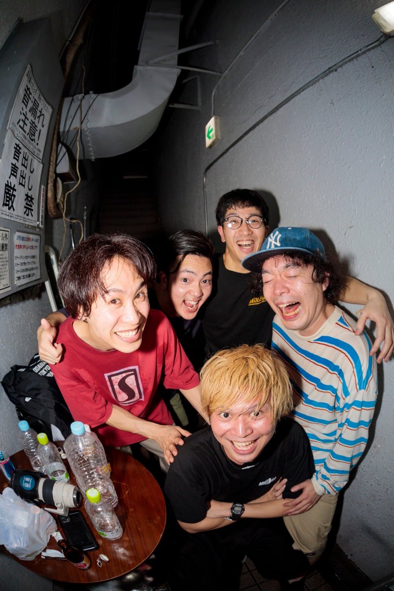 MINAMIS_pdf's tweet photo. MINAMIS 
『CHABASHIRA FIGHT CLUB VOL.31』

2023/4/7(金)@渋谷La.mama

最後まで馬鹿騒ぎに付き合ってくれてマジでありがとう！
最高楽しかったー！
Dear Chambers、AZAありがとね！

またフラっと戻ってきます！
そんときはよろしくね。
また会おうぜ！！

photo(@YUBOPHOTO) https://t.co/HKwg9jfNTs