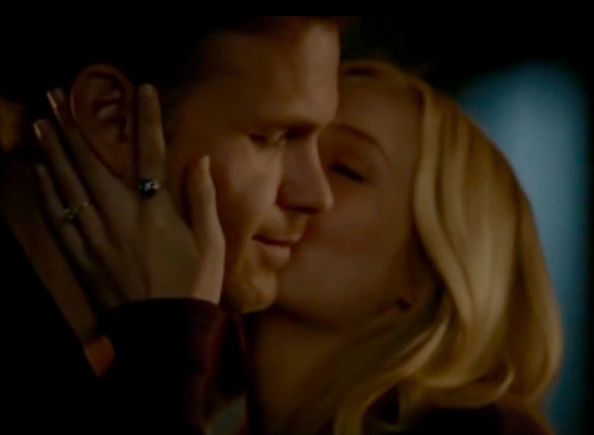 sopurplehaze's tweet photo. @solarkarii Alaric and Caroline…HE WAS THEIR TEACHER???!?!? He was practically Elena’s stepdad?!?! I could go on 😭 https://t.co/fP4DXbjOl8