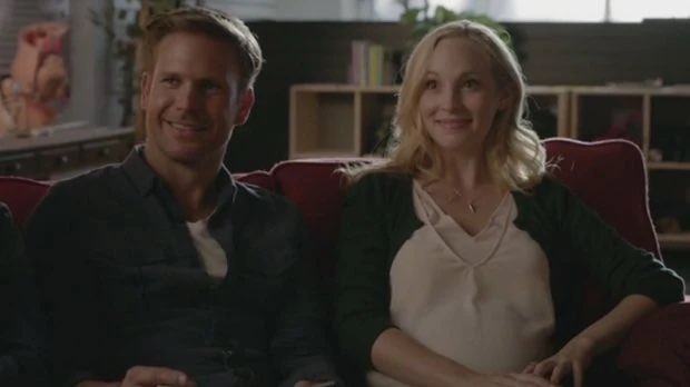 <a href="/solarkarii/">karina</a> Alaric and Caroline…HE WAS THEIR TEACHER???!?!? He was practically Elena’s stepdad?!?! I could go on 😭