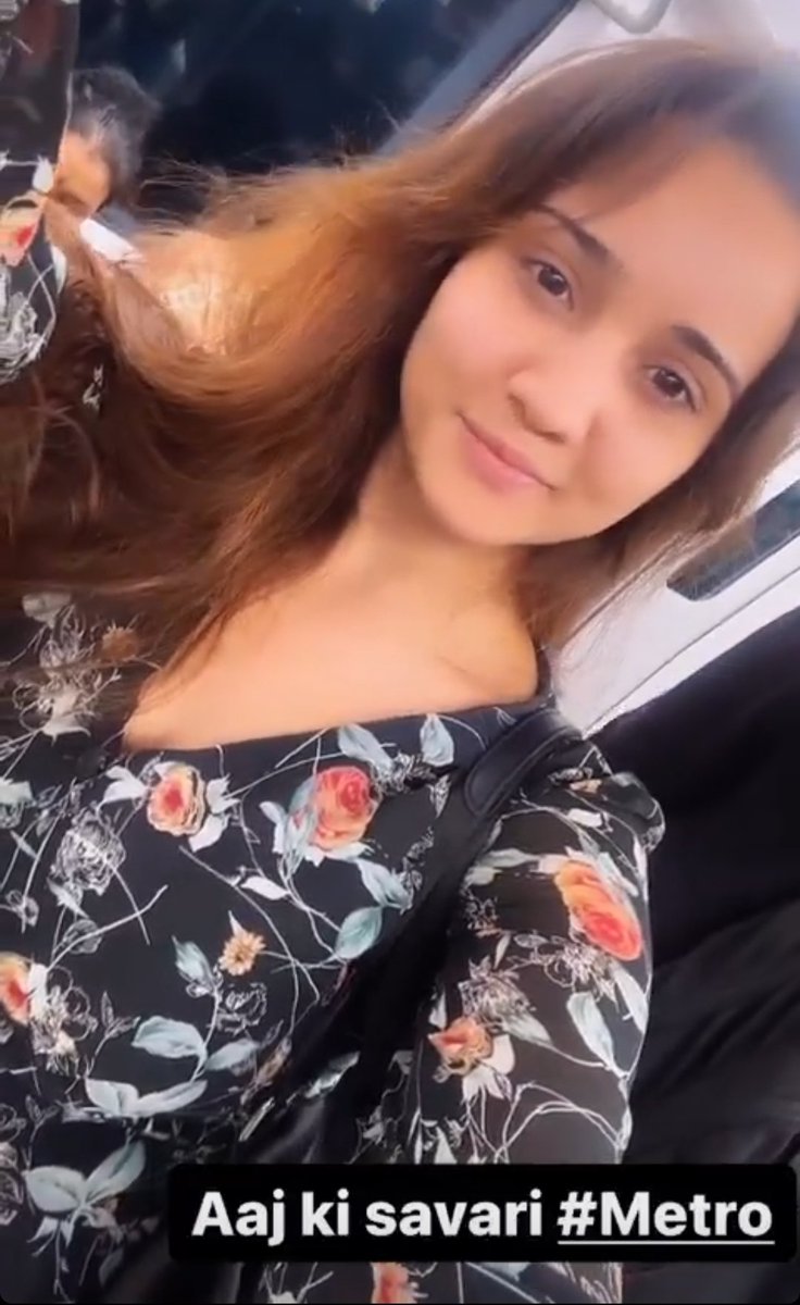 UsaraKashaf's tweet photo. Black dawani
#AshiSingh https://t.co/mJ4KgjMmaQ