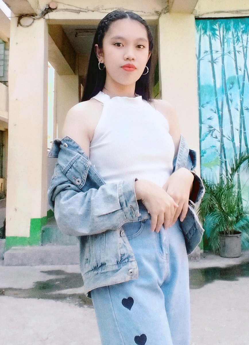 us in denim ! 🌊🗯️

#ENSD #ENGENESelcaDay #ENHYPEN_SUNGHOON #SUNGHOON <a href="/ENHYPEN_members/">ENHYPEN</a> #ENHYPEN