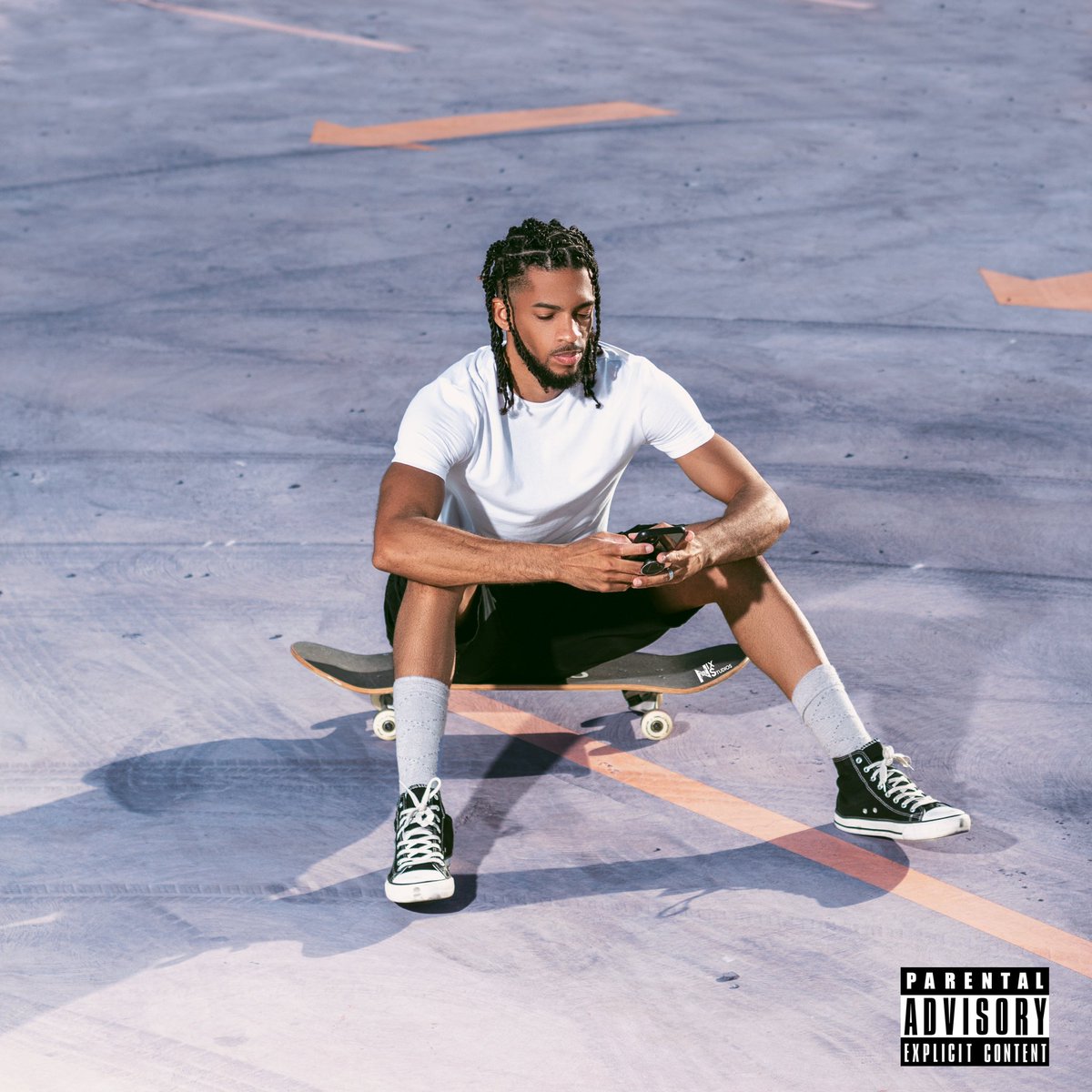 _TomoTV's tweet photo. If you see this, drop a photo of you that looks like an album cover. https://t.co/LuUvP0PGkD