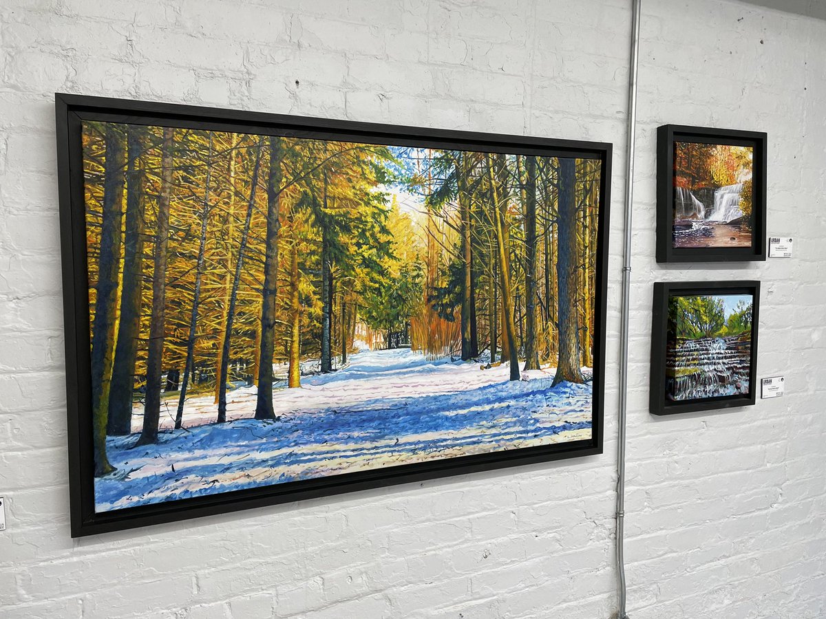 LeeMunnArtist's tweet photo. I want to thank all my friends and EVERYONE who came to our show last night.  It was a great turnout.  
"Urban Reflections" @ Paul Elia Gallery.
Show will run until April 30th.
1167 Cannon St. E. 
I will be back down on Sat April 15   1-3pm!!

A special thanks to @PaulEliaArt Great job!

@CanadaPaintings @fraveris @DVSA2010
#HamOnt #canadapaintings