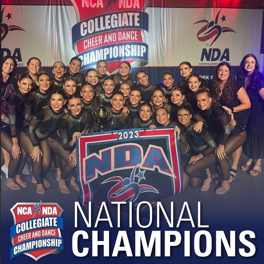 SarahDehring's tweet photo. Congratulations to @AlmaScotsCheer and @AlmaDanceTeam on their National Championships!! We are so incredibly proud of you! You represent @almacollege positively in every aspect of your lives. Thank you for being such strong role models! Go Scots!!! https://t.co/K0EheFfJwc