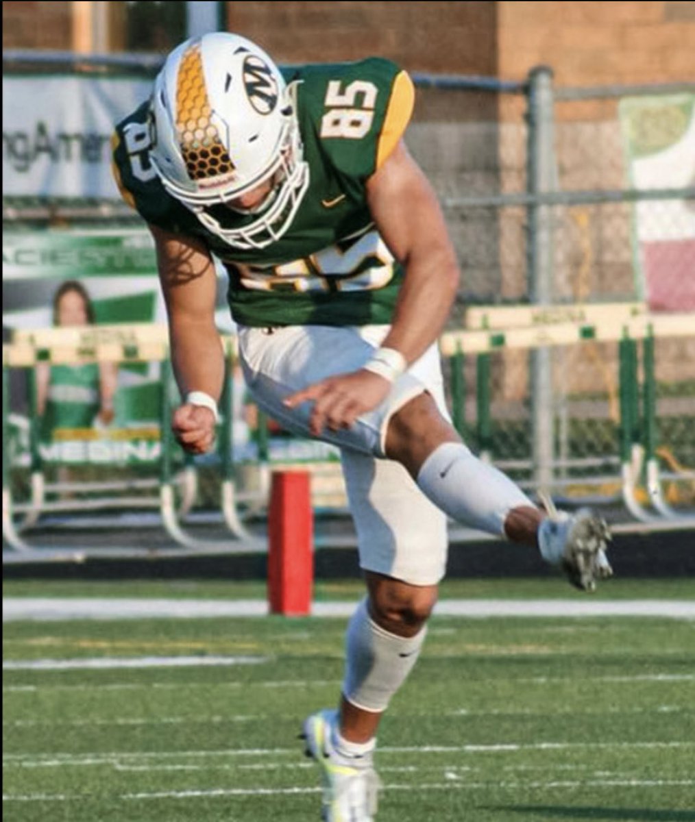 Penguin Nation (@ytown_nation) on Twitter photo Scouting Report For <a href="/michaelgleske/">michaelgleske</a>
1.Gleske has a huge leg on him. (This is proven by his extraordinary kickoff’s.)
2.Gleske is accurate on close range field goals.
3.Gleske consistently makes his extra points. Scouting Report For <a href="/michaelgleske/">michaelgleske</a>
1.Gleske has a huge leg on him. (This is proven by his extraordinary kickoff’s.)
2.Gleske is accurate on close range field goals.
3.Gleske consistently makes his extra points.