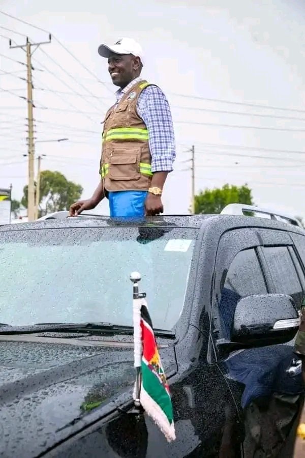 Christo07103252's tweet photo. Rise and shine. A true definition of a hero. All we ask is God's blessings. Happy Easter to all https://t.co/gbADTV7WRr