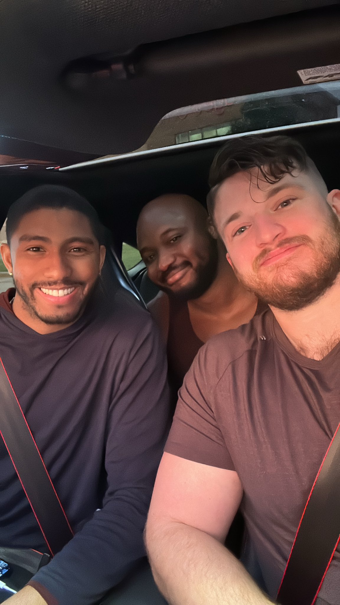 FtKB1-TWcAE1fcP?format=jpg&name=large