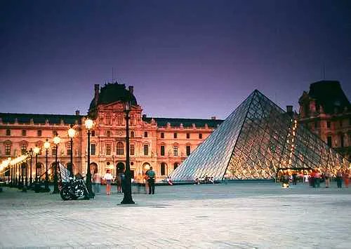 france_images tweet picture