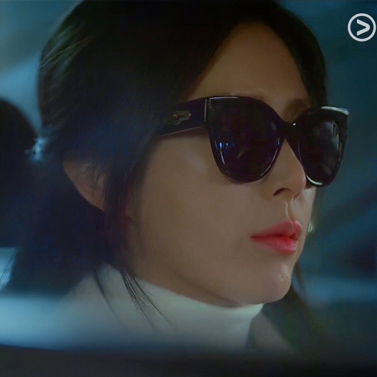 solana0620_'s tweet photo. Gandang mumoo naman narii hahahah.♥️👻
#Songyoonah #songyoona https://t.co/aZLF9vBY2x