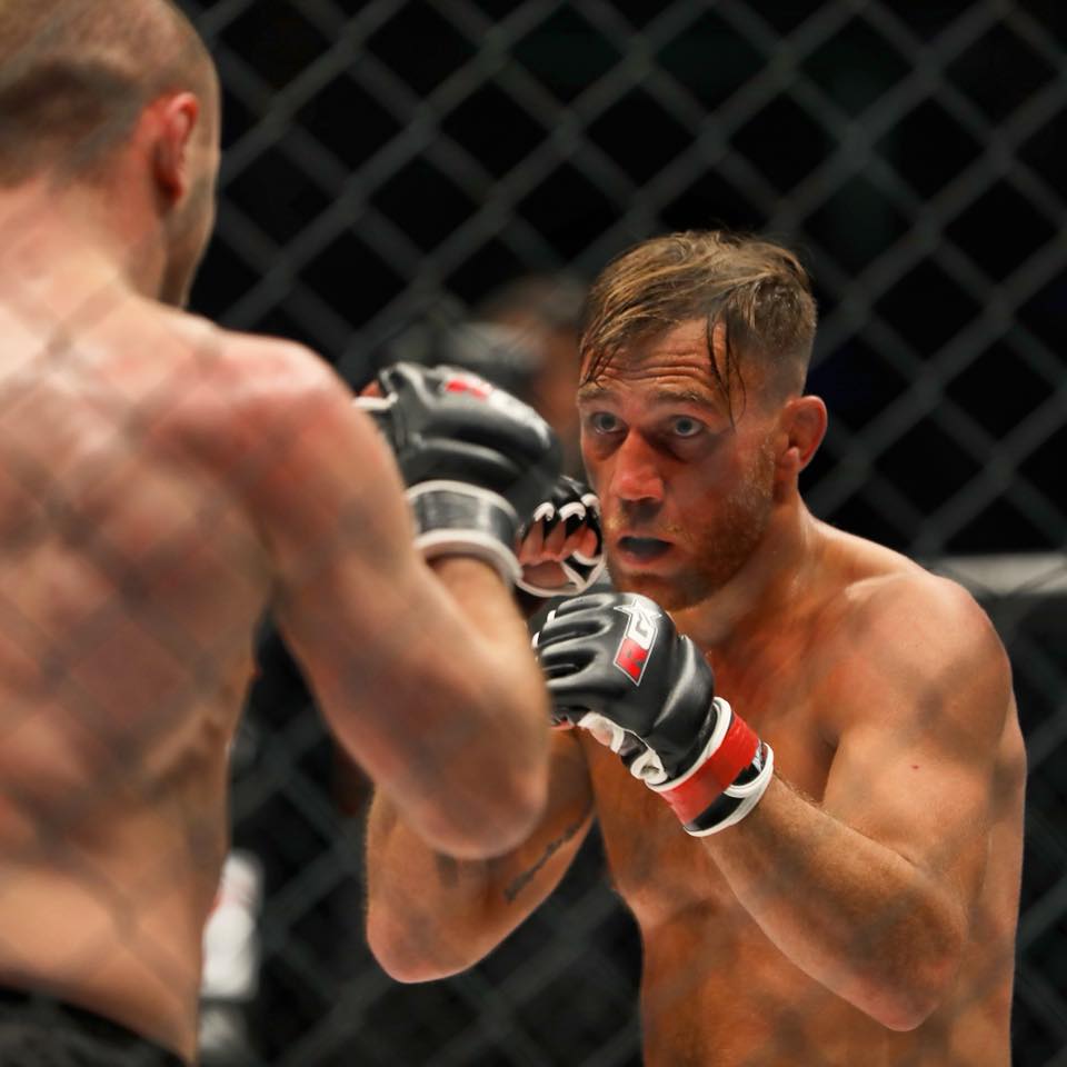 MMAPropagande's tweet photo. Après 38 combats en MMA (23-12-3) @LeboutMickael décide de prendre sa retraite du MMA. Respect pour ton immense carrière et nous te souhaitons bonne chance pour le prochain chapitre de ta vie.
#TeamLebout #TeamRagnar https://t.co/ZqqWfqf5BX