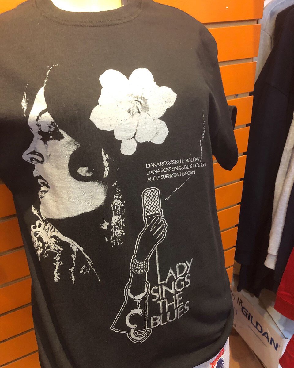 DArscorpius's tweet image. Lady Day’s Bday. ❤️🖤💚. Who Gives Tribute Best? #darscorpius @luvyourshirts #ladysingstheblues