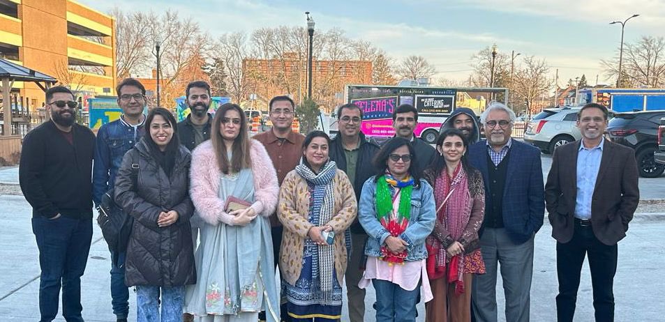 sindh_sana's tweet photo. SANA hosts reception for US State Department’s exchange program for scholars from Sindh University Jamshoro and Shah Latif University Khairpur on their exchange visit in Michigan State University. 
Dr. Aijaz Turk, Dr. Sattar Shaikh, Khalid Memon.
#sindh #UoS #Jamshoro #SLUK #MSU https://t.co/TSfGRfypSw