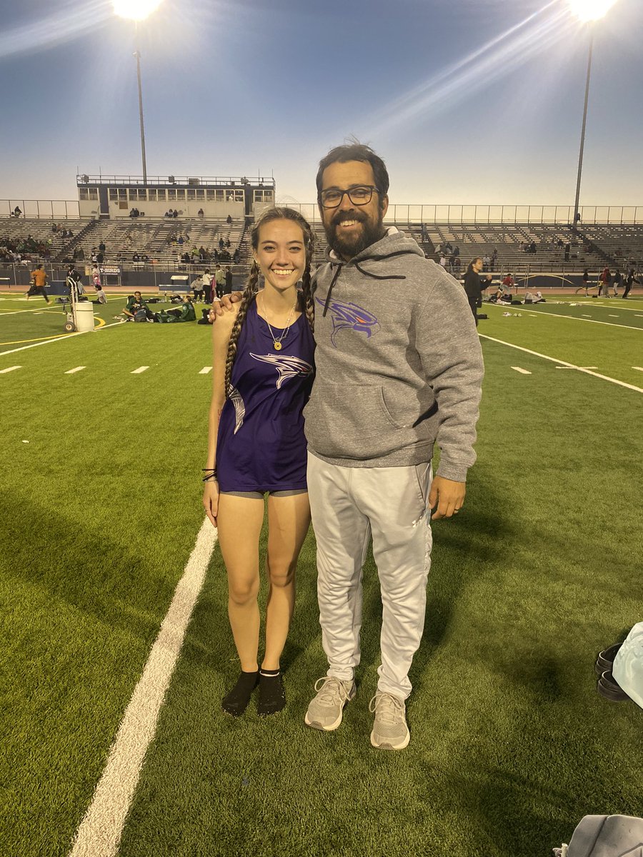 @_kikimats_ @EHSTrack_ It’s been a great four years Kiana.  Lots of miles, obstacles, and successes.  Don’t forget to always “run fast and run far” #FearTheFalcon
