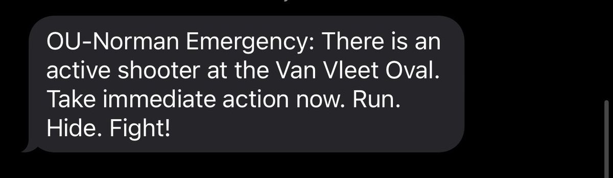 tdeluca24's tweet photo. ACTIVE SHOOTER ON CAMPUS EVERYONE BE AWARE https://t.co/YUtgU5OHCk