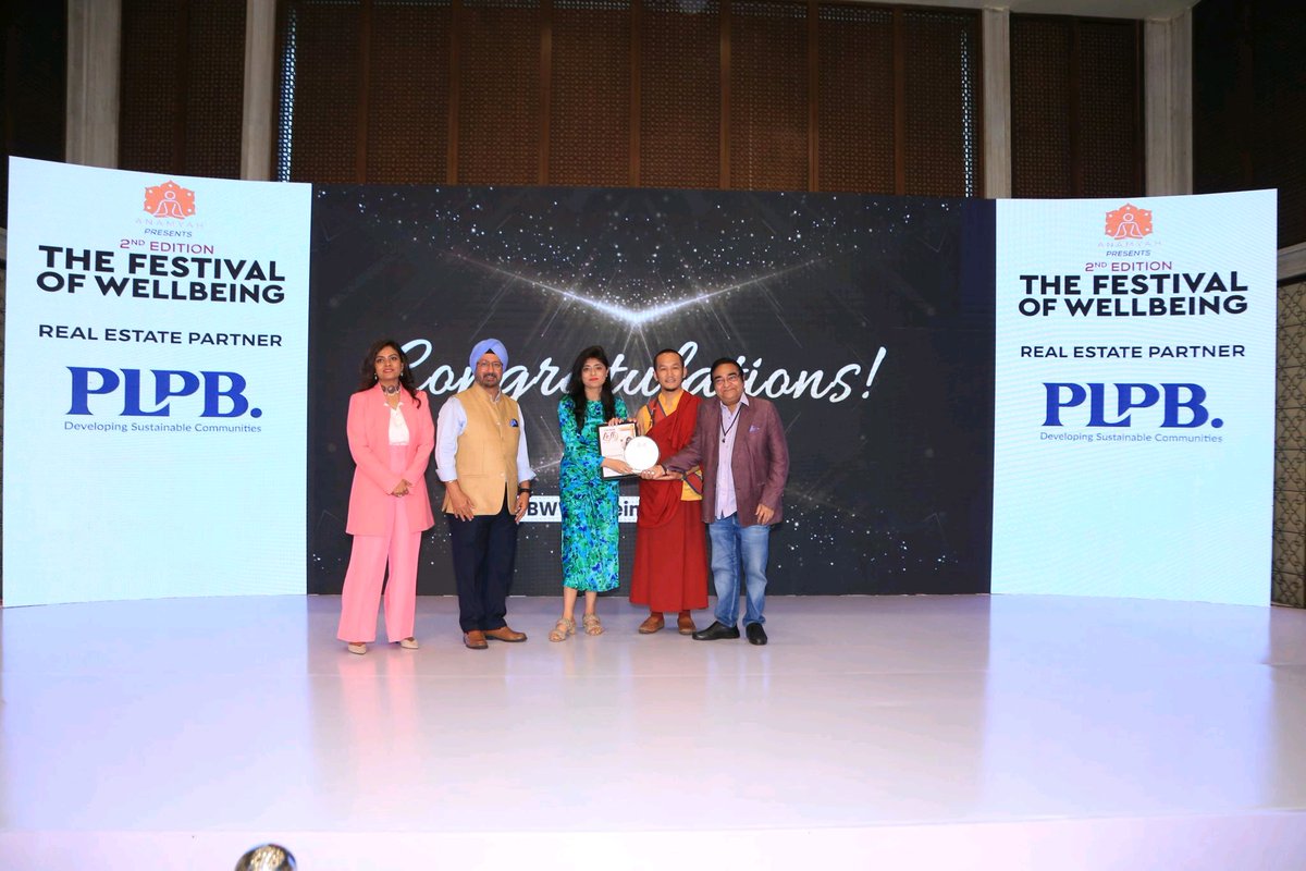 BWBusinessworld's tweet photo. Congratulations Ridhima Arora , Founder &amp; CEO, @Namhyafoods on joining the Elite Club of BW Wellbeing World Future Masters 2022. #BWWellbeing40under40 

Award Coverage: https://t.co/GJkIUEqUvy…

#wellness #selfcare #mentalhealth #mindfulness #healthy #Wellbeing https://t.co/tndp55wNam