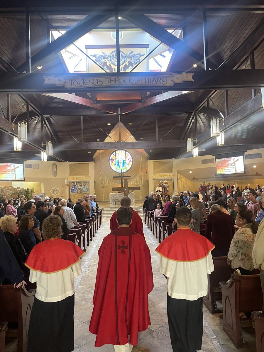 OurLadyLVSchool's tweet photo. The Passion of the Lord Jesus Christ ππΌβ€οΈππΌ#WePray #GoodFriday #HolyWeek #Triduum #HisOnlySon #CrownOfThorns #Crucified #EternalLife #ForgiveThem #ForOurSins #OLLVCommUNITY https://t.co/s9FjJj4FoN