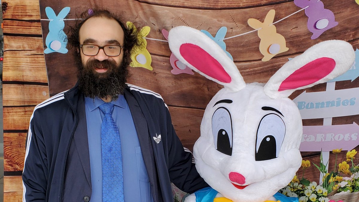 PerryALPHA's tweet photo. I talked to the Easter Bunny and I made sure that he won't be giving kids any woke Hershey's, Mars, or Mr. Beast chocolate this year https://t.co/4uwUppuSdi