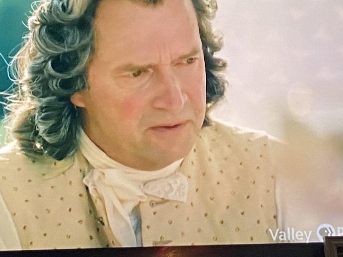 Sunday its Ep 4 "Queen of France" &amp; Marie Antoinette &amp; King Louis XV prepare to make their first official visit to Paris but everything changes when the King <a href="/JamesPurefoy/">James Purefoy 🇺🇦🇪🇺</a> falls ill. US, PBS series 10 -11 p.m. on both East &amp; West Coasts. #HappyEaster 

facebook.com/291980380592/p…