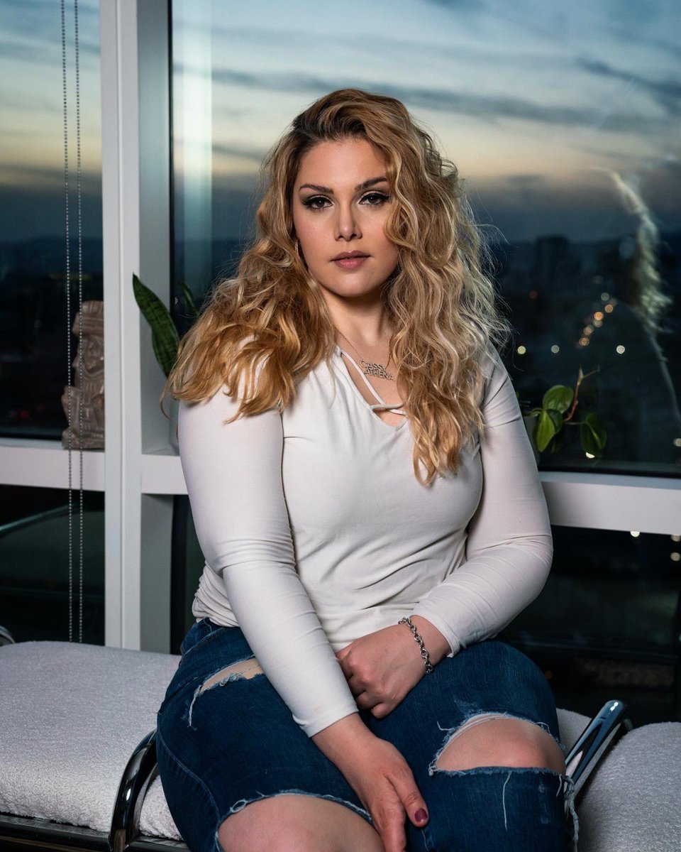 Cassy Athena 📸 tweet media