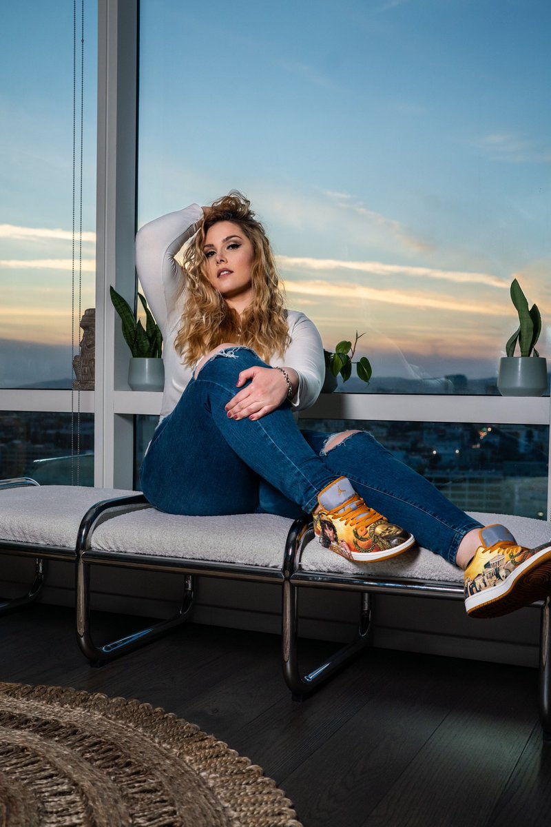 Cassy Athena 📸 tweet media