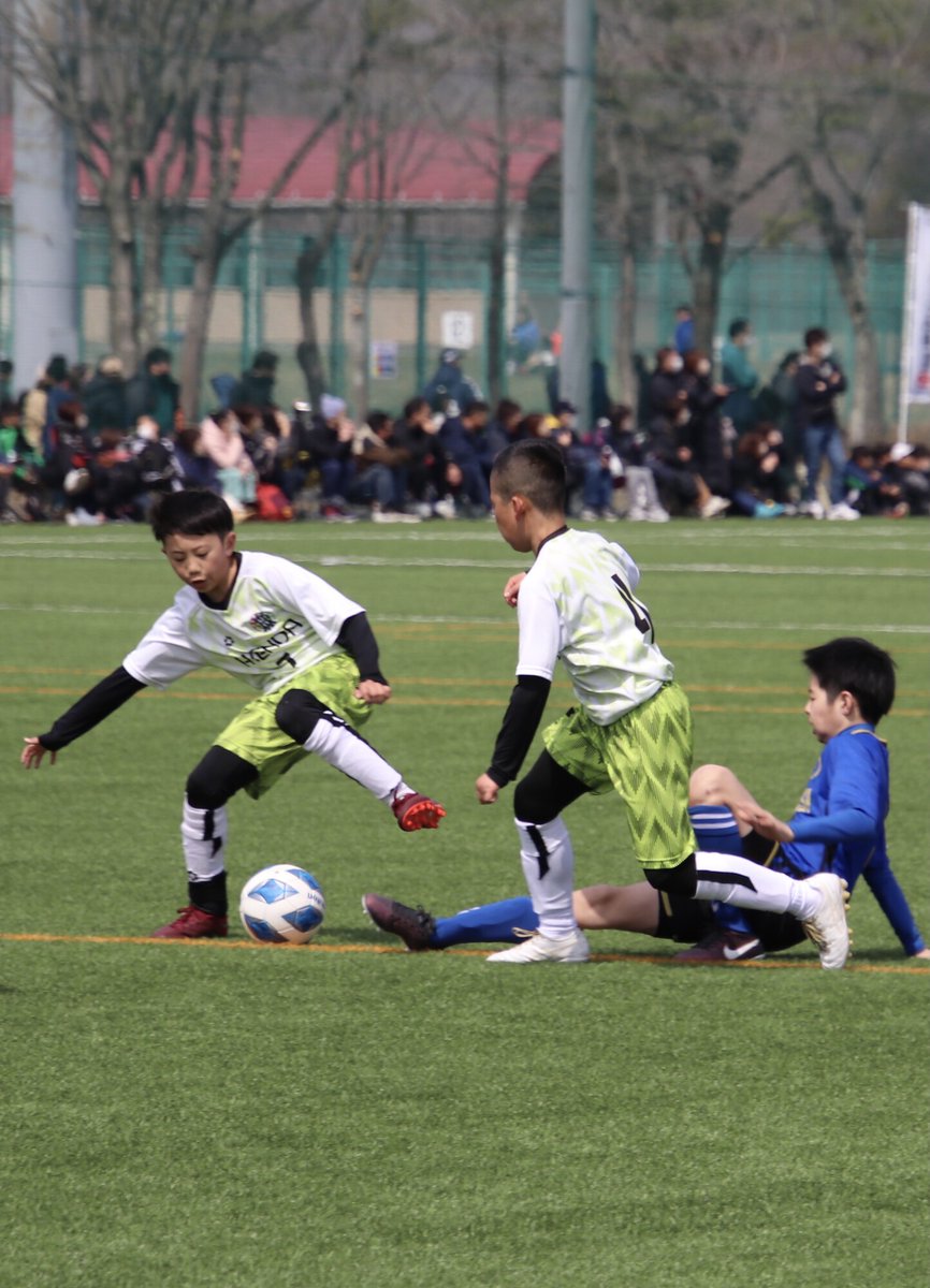 zennoh_sports's tweet photo. ⚽️JA全農杯全国小学生選抜サッカーin北海道🌽
【1回戦】
#AVENDAFC(函館) と #遠軽はやぶさSSS(オホーツク)の試合は、7-0でAVENDAFCが勝利👍どちらも最後までボールを追う姿勢が素敵でした‼️
「ニッポンの食」パワーで がんばれ!🇯🇵
#チビリンピック #JA全農杯 #チビリンサッカー #全農 https://t.co/tXRAznl1dK