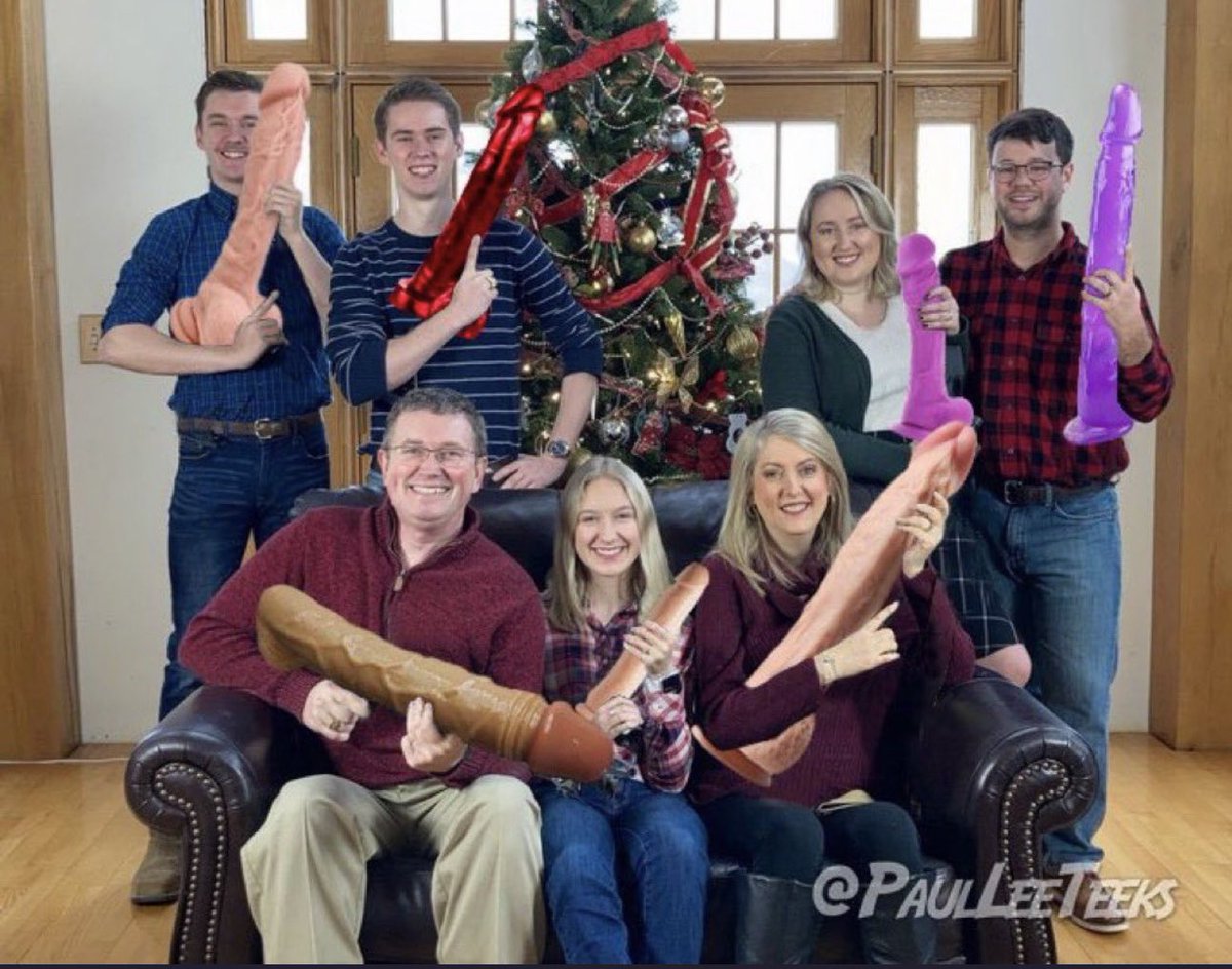 #SecondAmendment  
A well regulated Militia, being necessary to the security of a free State, the right of the people to keep and bear Dildos, shall not be infringed. #AmericaFirst 🤣