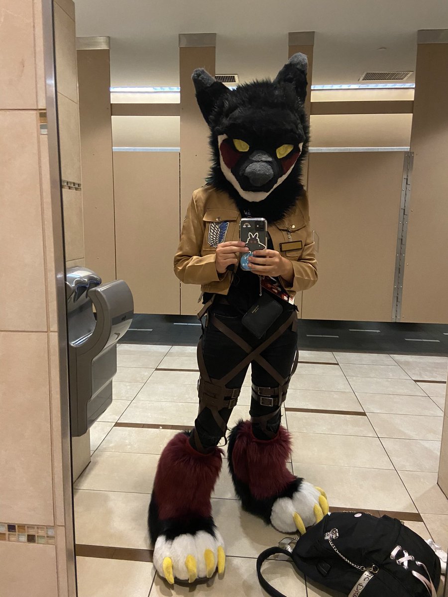 vistrym || comms open tweet media