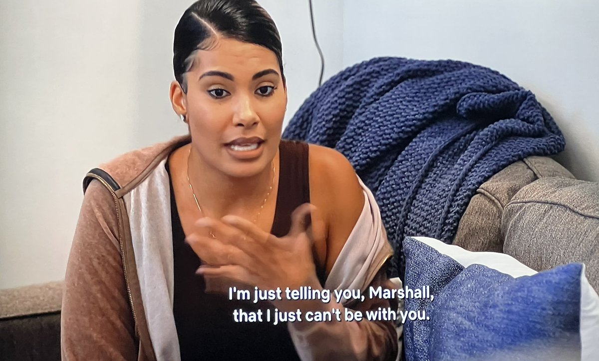 StevenCheah's tweet photo. Jackie really just went on Love is Blind to get a ring and pawn it https://t.co/OSCcEaASf8