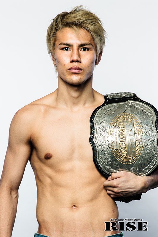 👑RISEミドル級王者👑