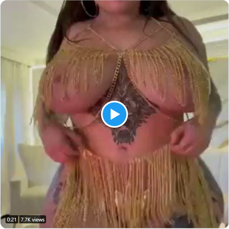 Romaise_Sex's tweet photo. فيلم الزوج والزوجة - زوجة كبيرة الصدر  
- الجزء الأول-