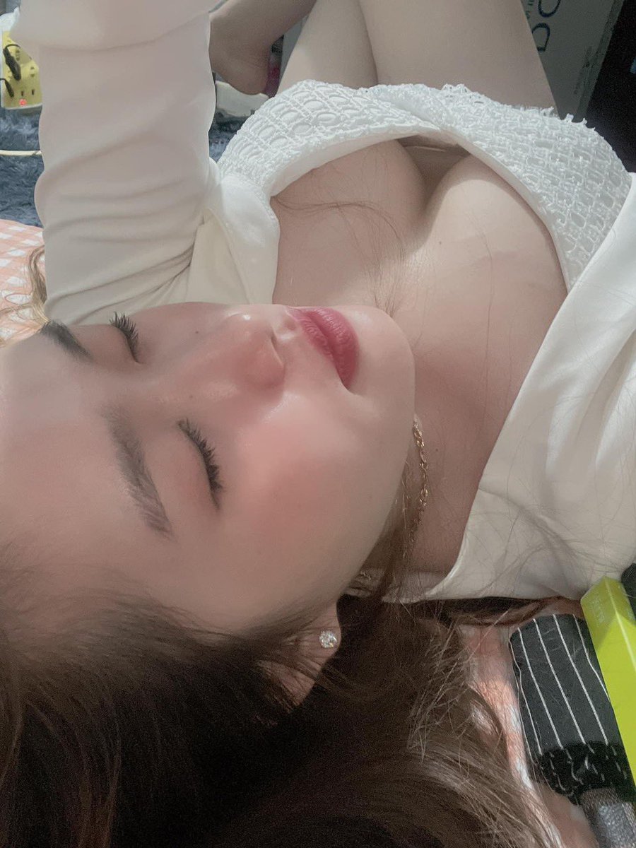 Timtraidam145's tweet photo. Tìm trai bú lồn, ai có nhu cầu ib e.
Gửi ảnh và video trước qua zalo nha.
Reweet lại giúp e https://t.co/QsGC1c7ARE