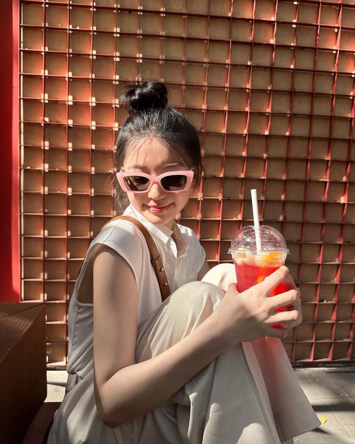 krysiefara's tweet photo. Uuuhhh segeeerrr hahaa ooopsss maaf maaf

#model #modeling #modelindonesia #modelasia #saturday #saturdaymood #saturdayvibes #mood #vibes #goodvibes #anime #manga #cosplay #cosplayer #cosplayergirl #weekend https://t.co/ATeUQt6b2v
