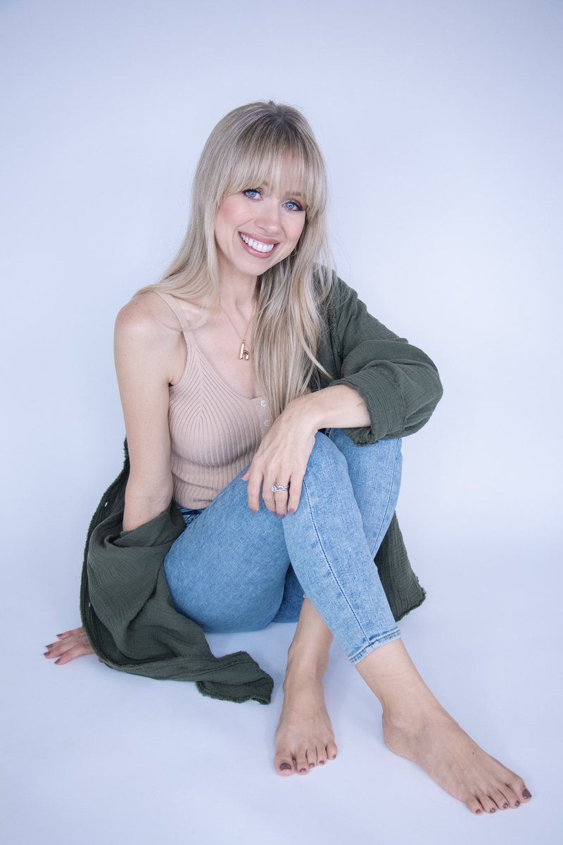 superholly's tweet photo. Nuevas headshots como señora de las 4 décadas 🤗🤗🤗🤗
📷 x mi precioso https://t.co/V5V20KARpD