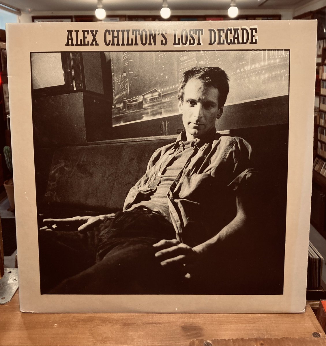 【New Arrival】

Alex Chilton 『Lost Decade』
(Fan Club) fra red 2nd label ¥3800

みんな大好きアレックス•チルトンの2枚組レア音源集。(85年発表)

#alexchilton #bigstar #theboxtops