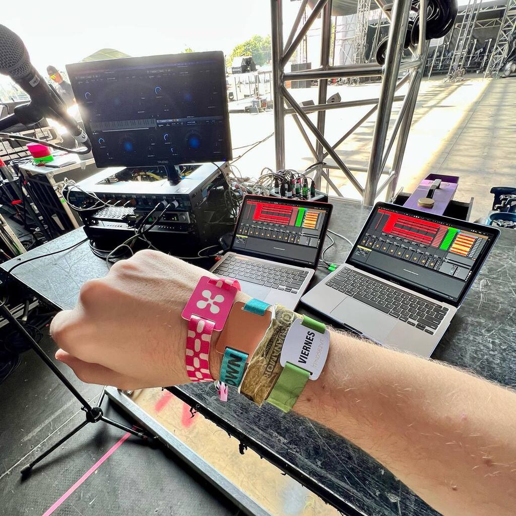 TR1⚡️x LATAM ‘23

Se viajó, se rompió y se festejó. 
Eternamente agradecido por esta experiencia y este equipo ganador 🙏🏻

🛫UIO 🇪🇨BOG🇨🇴GDL🇲🇽MTY🇲🇽MEX🇲🇽🛬 instagr.am/p/Cqwsy71O5cF/