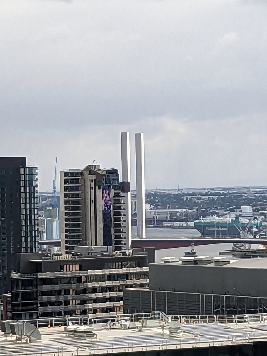 martydrill's tweet photo. @Linkt would you consider putting solar panels on the poles of the Bokte Bridge? You could generate electricity for your lights https://t.co/GbOdcGGxb9