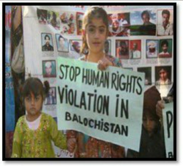 ghul_ahmad's tweet image. Save Pak Minorities:
Persecution of minorities in 🇵🇰has been a long-standing issue&amp;amp;has bn a cause of concern for human rights organizations.Pak govt had failed 2 adequately protect religious minorities, who hv faced discrimination, violence. #SavePakMinorities @kakar_harsha