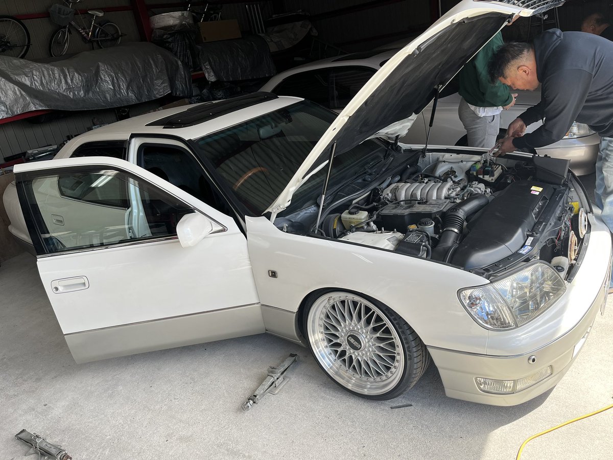 rn0219rn's tweet image. 姫路走ろ思ったらトラブル🤦🏻🤦🏻🤷‍♂️
当時もんばっか集まった笑
#ucf20 #KZH106W #jzs149 #改造車