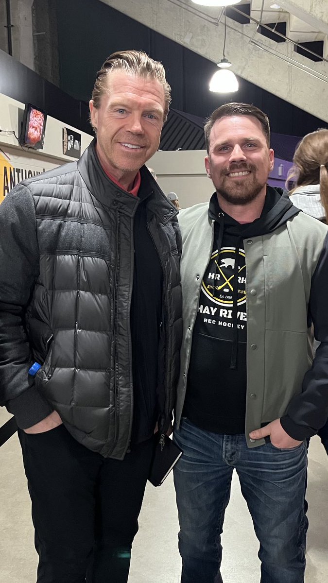 <a href="/DetroitRedWings/">Detroit Red Wings</a> ran into this beauty and a Red Deer Rebels game!