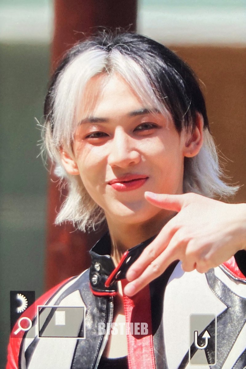 BISTHEB_52's tweet photo. 아궁빵이다ㄷㄷ대박임
#뱀뱀 #BamBam @BamBam1A https://t.co/iIVRiSQDcD
