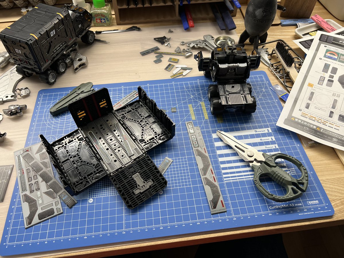 ひろま on Twitter "今日も体調がイマイチなので模型はお休み。 エクスホビーさんの新作「デザインスチールラバーシートS Black