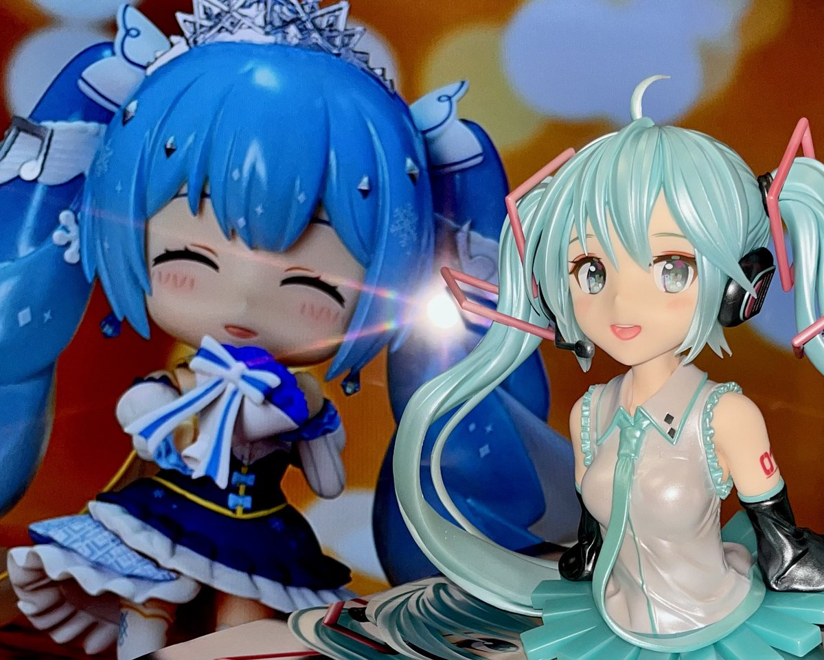 mneeokwo's tweet photo. 初音ミク 39の日 記念くじ 
LH賞胸像フィギュア
塗装はかなり綺麗。
可愛い❤️❤️

#一番くじ #初音ミク #39の日 #39の日記念くじ #miku https://t.co/UUbUccSmws