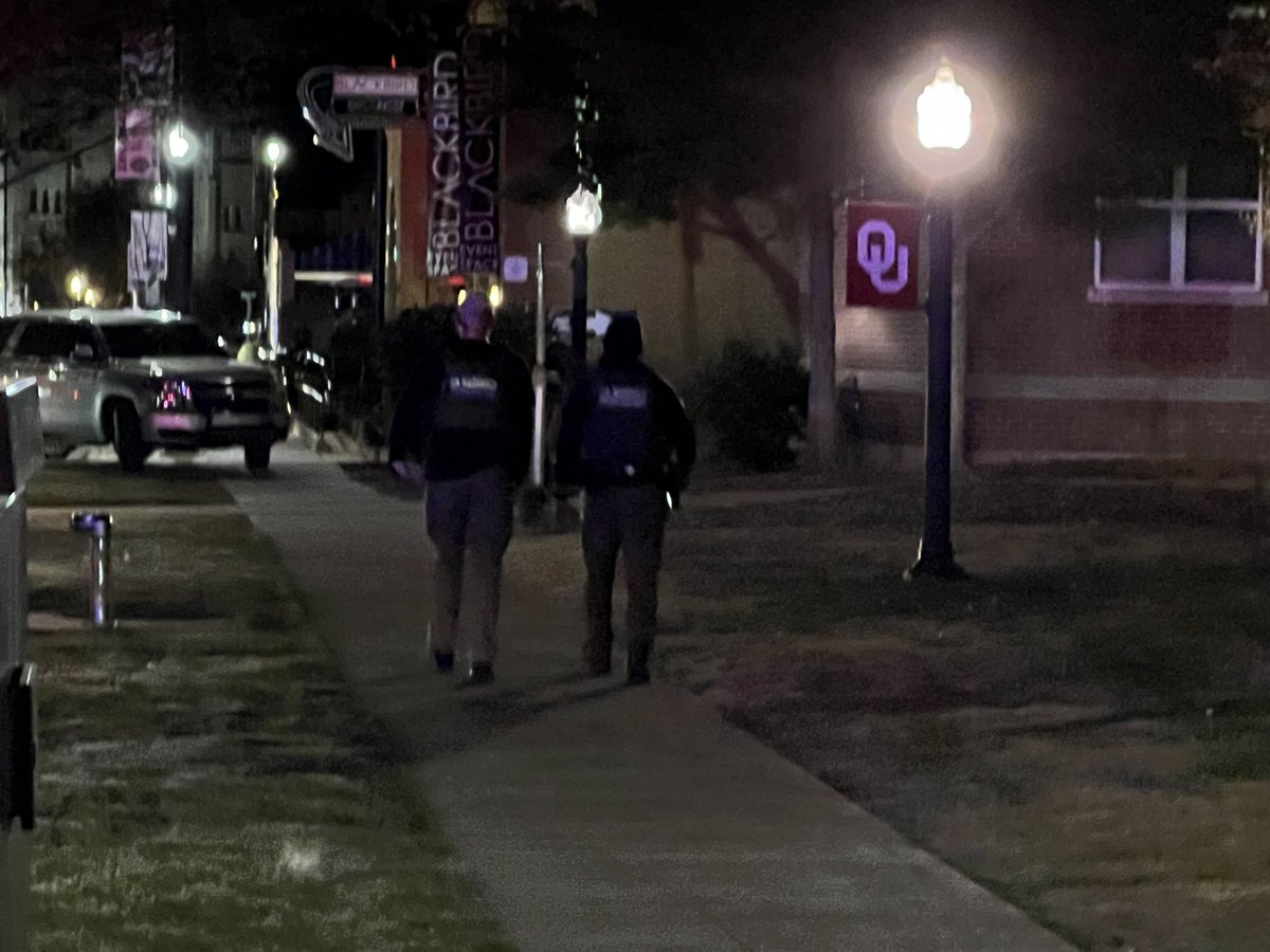 KOCONickSmith's tweet image. Thank God for the all clear here at The @UofOklahoma and thank God for all the 1st responders from every agency who showed up. 
@koconews
#koco5