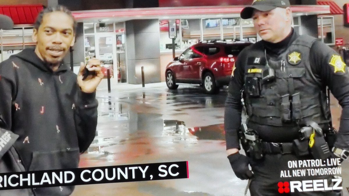 King 🏳️‍🌈 on Twitter "Dude in the hoodie the most honest guy ever, really. RichlandCountySC 