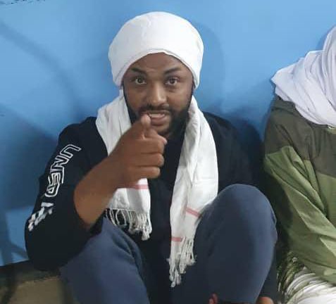 Man’s NOT Barry Roux tweet media